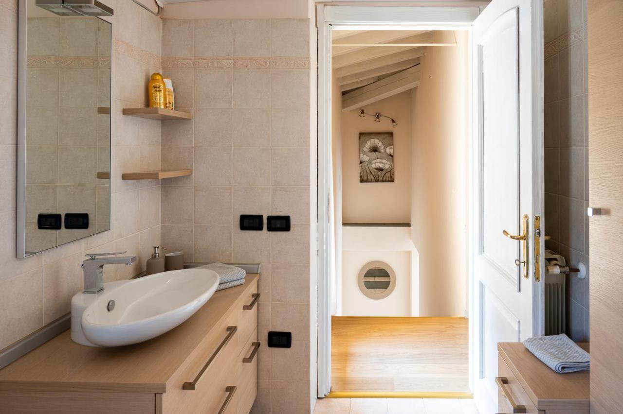 Casa Del Sole Apartman Pisogne Kültér fotó